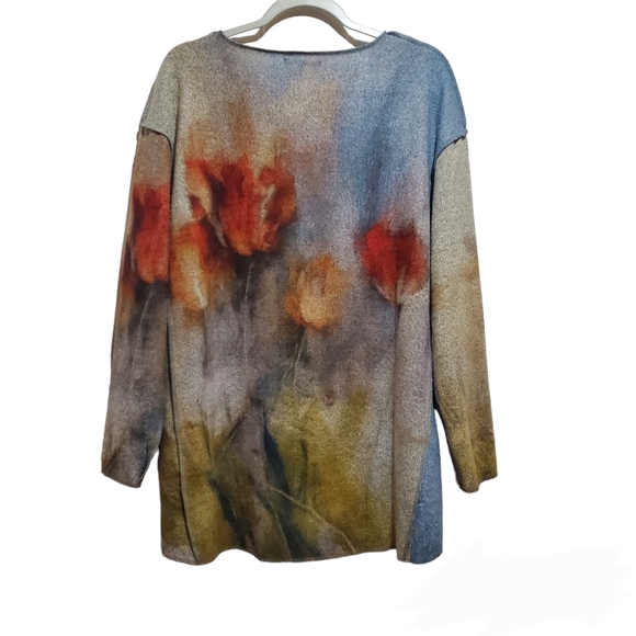Lily London Watercolor Abstract Floral High-Low Tunic Top Size Large - Picture 12 of 12